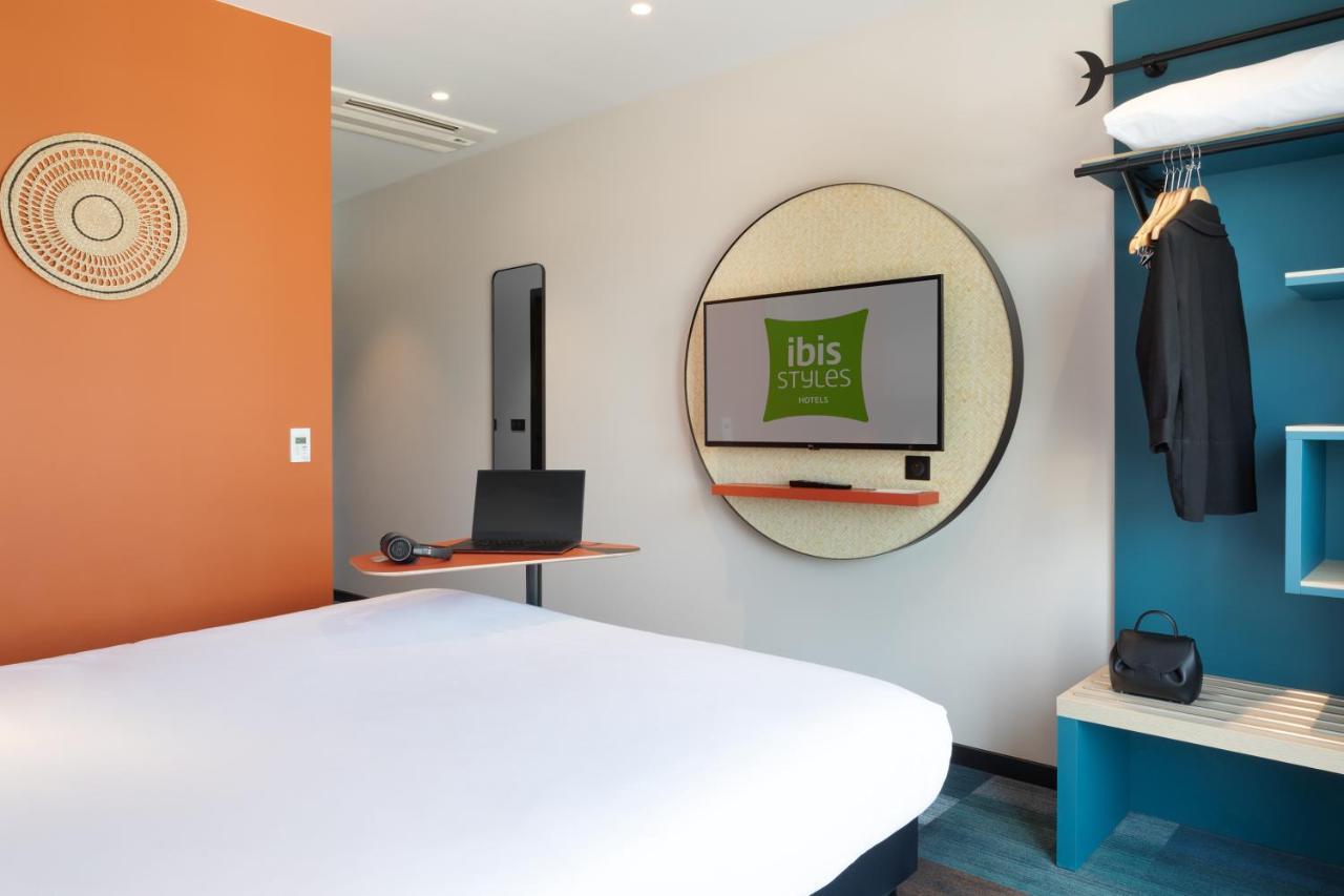 Ibis Styles Miramas Hotel Exterior foto