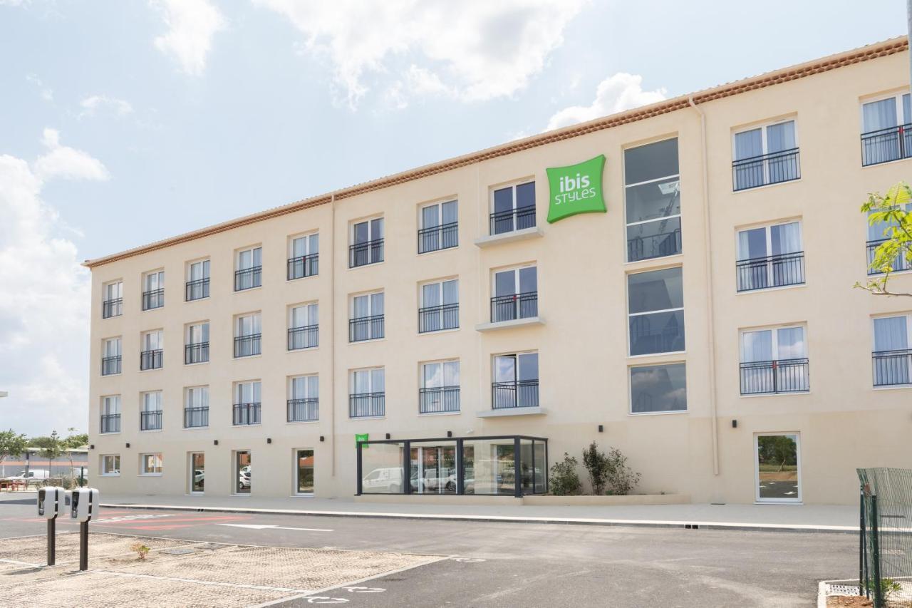 Ibis Styles Miramas Hotel Exterior foto
