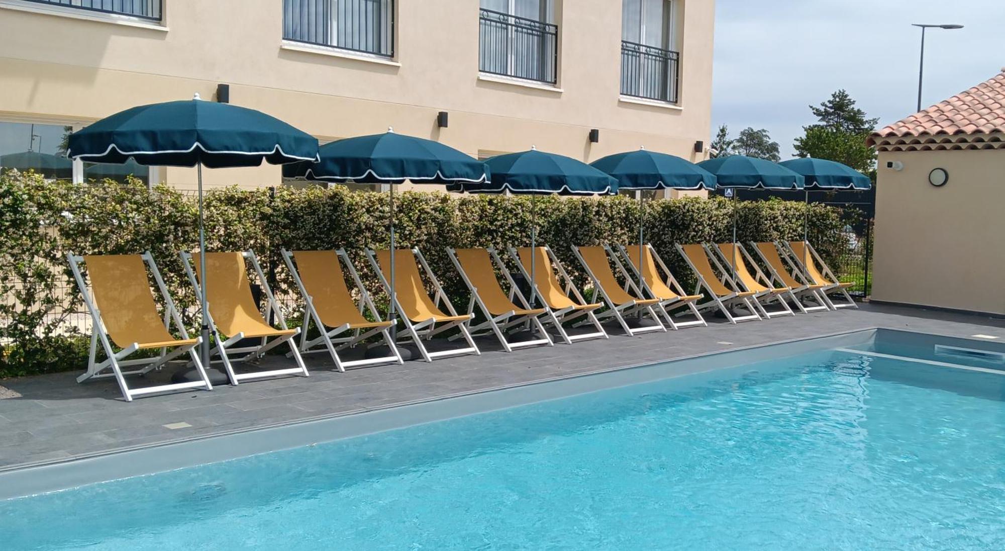 Ibis Styles Miramas Hotel Exterior foto